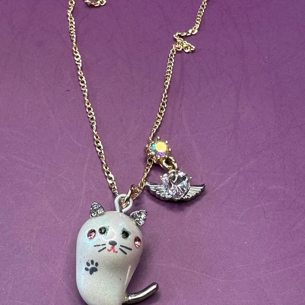 Betsey Johnson Cat and Angel Wings Necklace. - Picture 3 of 9